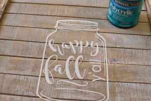 Celebrate Fall in Southern-style using my FREE Fall silhouette file and make your very own mason jar sign! So cute if you love rustic decor!