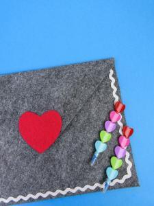 Felt Envelopes for Valentine's Day - Grab felt envelopes from the Target Dollar Spot and personalize them with vinyl for your significant other for Valentine's Day. It's a gift and a sarcastic (and honest) card all in one!